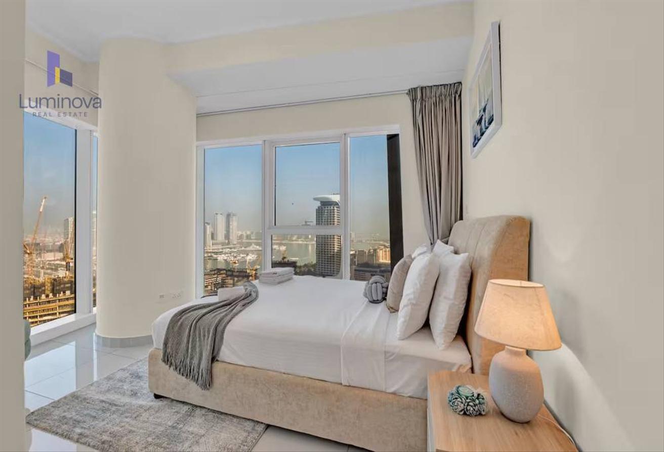 Fully palm and sea view, prime location photo 12