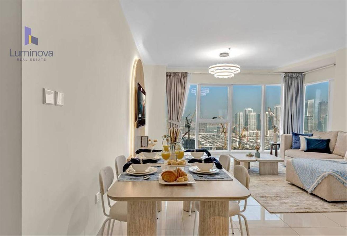 Fully palm and sea view, prime location photo 8