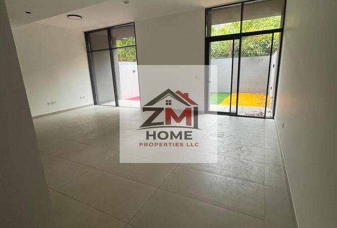 81111867 - Property Image 2