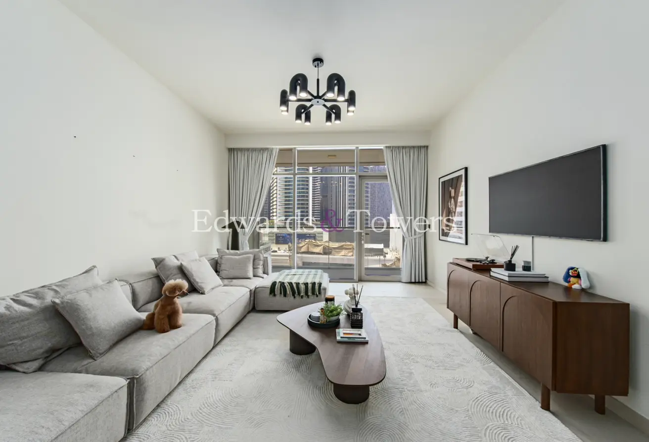 164563904 - Property Main Image