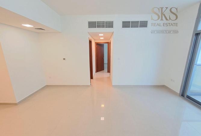 Ready To Move 1BR | Chiller Free | Close To MOE photo 3