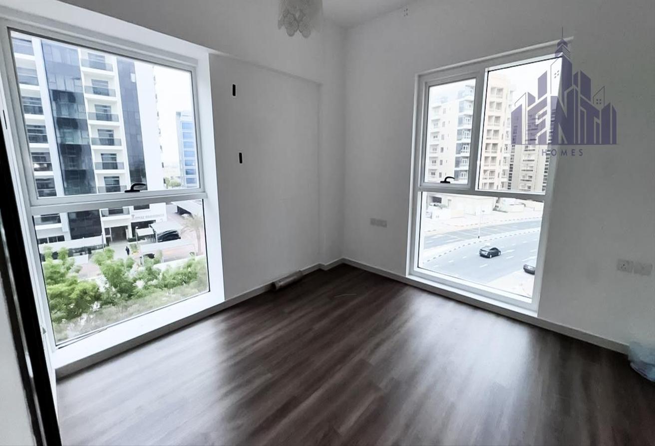 For rent spacious 1 Bedroom photo 7