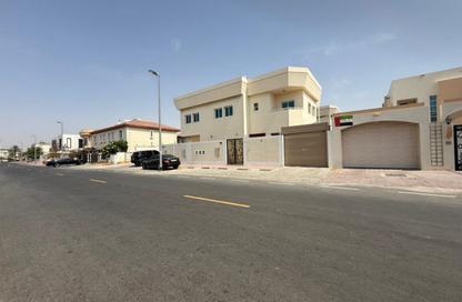 Villa - 2 Bedrooms - 3 Bathrooms for sale in Mirdif Villas - Mirdif - Dubai