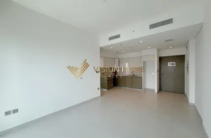 Apartment - 1 Bedroom - 1 Bathroom for rent in Burj Royale - Downtown Dubai - Dubai