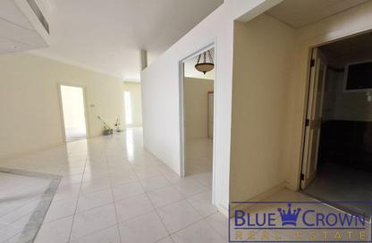 Office Space - Studio - 2 Bathrooms for rent in Dune Building - Al Diyafah - Al Satwa - Dubai