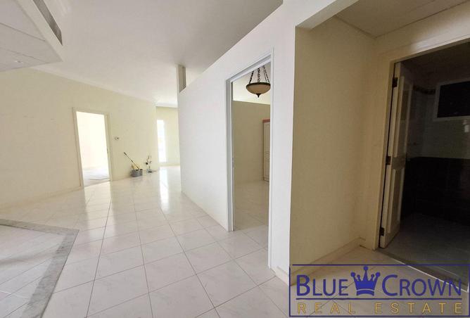127918134 - Property Image 2