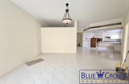 Office Space - Studio - 2 Bathrooms for rent in Dune Building - Al Diyafah - Al Satwa - Dubai
