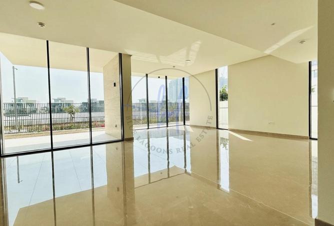 103685546 - Property Image 2