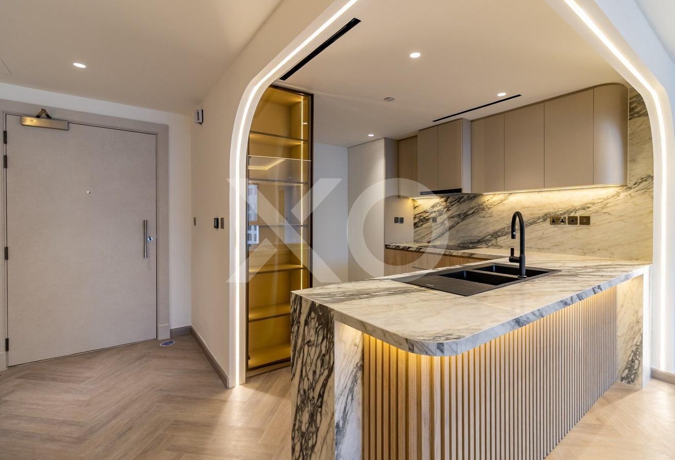 Bright & Spacious 2BR | Marina Residences 2| Palm photo 14