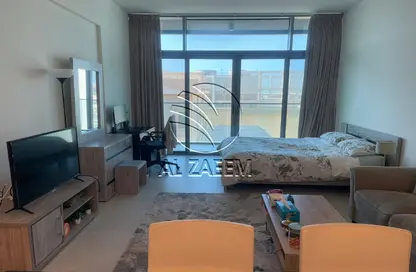 Apartment - 1 Bathroom for rent in Park View - Saadiyat Island - Abu Dhabi