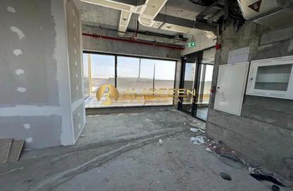 Shop - Studio - 1 Bathroom for rent in Dubai Investment Park 1 (DIP 1) - Dubai Investment Park (DIP) - Dubai
