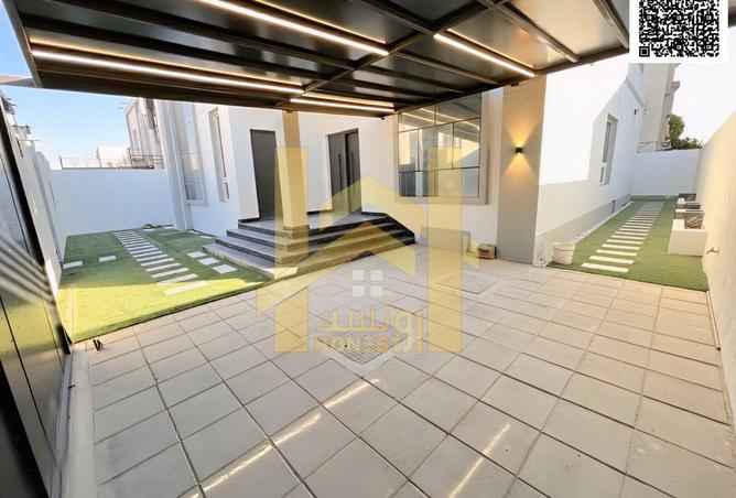 70302755 - صورة العقار 3