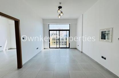 Apartment - 1 Bedroom - 2 Bathrooms for rent in Burj Residence 2 - District 10 - Jumeirah Village Circle - Dubai