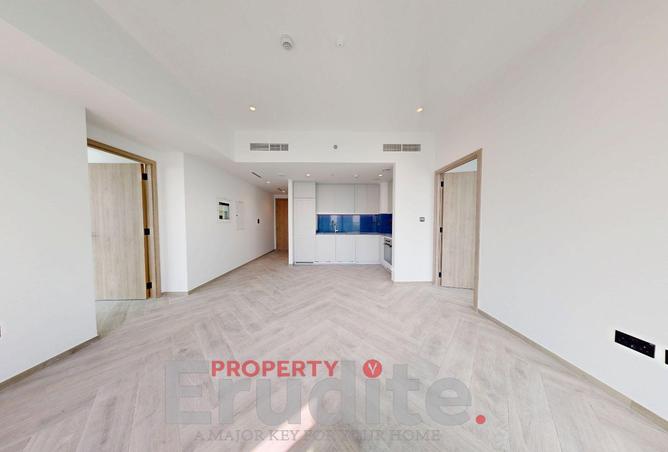 82384209 - صورة العقار 2