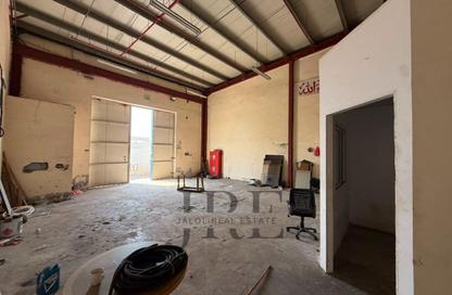 Warehouse - Studio - 1 Bathroom for rent in Al Sajaa Industrial - Al Sajaa - Sharjah