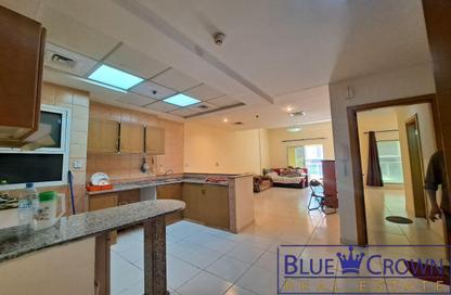 Apartment - 1 Bedroom - 2 Bathrooms for rent in Hessa Home Building - Oud Metha - Bur Dubai - Dubai