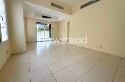 Villa - 3 Bedrooms - 3 Bathrooms for rent in Springs 14 - The Springs - Dubai Villa - 3 Bedrooms - 3 Bathrooms for rent in Springs 14 - The Springs - Dubai
