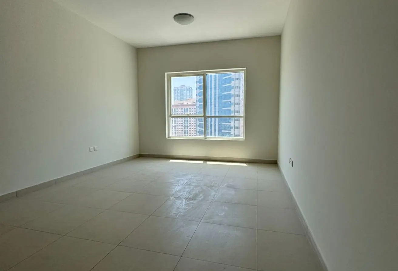 156015310 - Property Main Image