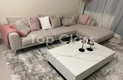 Apartment - 1 Bedroom - 2 Bathrooms for rent in Ocean Heights - Dubai Marina - Dubai