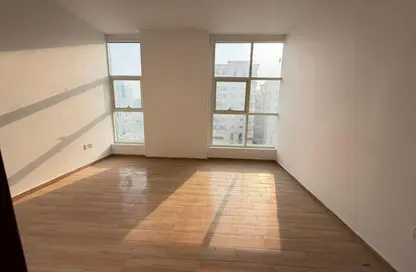 شقة - 2 غرف نوم - 2 حمامات للايجار في المجاز 3 - المجاز - الشارقة