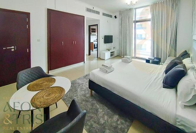 76562618 - Property Image 2