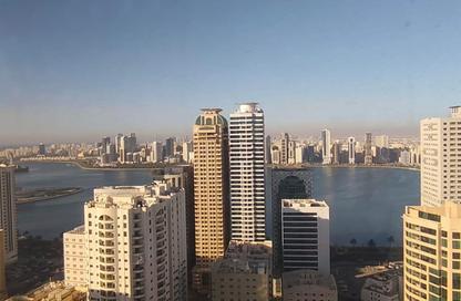Apartment - 2 Bedrooms - 3 Bathrooms for rent in Al Khan Lagoon Tower - Al Khan Lagoon - Al Khan - Sharjah
