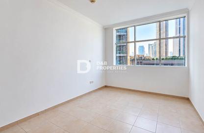 Apartment - 2 - 3 for rent in Burj Al Nujoom - Downtown Dubai - Dubai