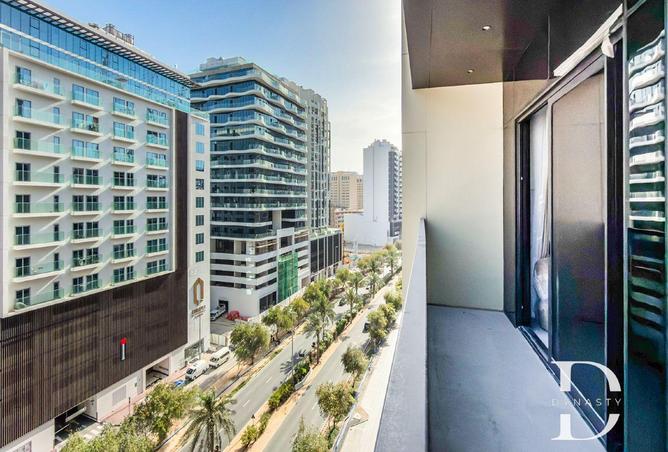 77392017 - Property Image 2