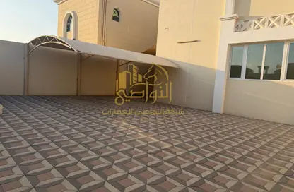 دوبلكس - 8 غرف نوم - 8 حمامات للايجار في الظاهر 5 - الظاهر - العين