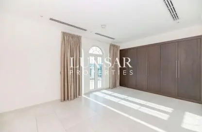 Villa - 3 Bedrooms - 4 Bathrooms for rent in District 6 - Jumeirah Park - Dubai