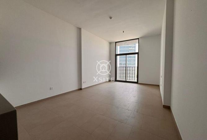 77386957 - Property Image 3