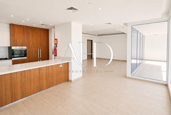 103678314 - Property Image 2