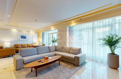 Hotel  and  Hotel Apartment - 4 - 4 for rent in Ritz Carlton - DIFC - Dubai