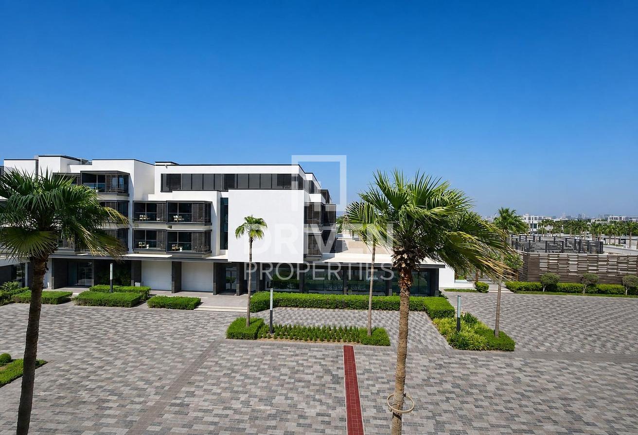 Fully Upgraded | Vacant | Premium Location photo 20