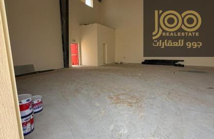 Warehouse - Studio - 1 for rent in Umm Al Thuoob - Umm Al Quwain
