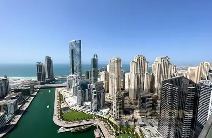 Apartment - 2 Bedrooms - 3 Bathrooms for sale in Stella Maris - Dubai Marina - Dubai
