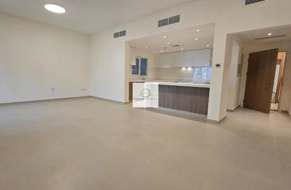 Apartment - 3 Bedrooms - 3 Bathrooms for rent in The Gardens Buildings - The Gardens - Dubai Apartment - 3 Bedrooms - 3 Bathrooms for rent in The Gardens Buildings - The Gardens - Dubai