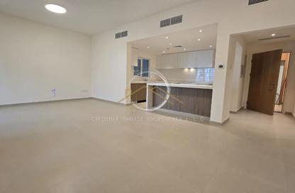 Apartment - 3 Bedrooms - 3 Bathrooms for rent in The Gardens Buildings - The Gardens - Dubai Apartment - 3 Bedrooms - 3 Bathrooms for rent in The Gardens Buildings - The Gardens - Dubai