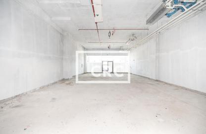 Retail - Studio for rent in Al Garhoud business center - Al Garhoud - Dubai