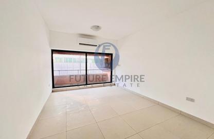 Apartment - 3 Bedrooms - 5 Bathrooms for rent in Al Karama - Dubai Apartment - 3 Bedrooms - 5 Bathrooms for rent in Al Karama - Dubai