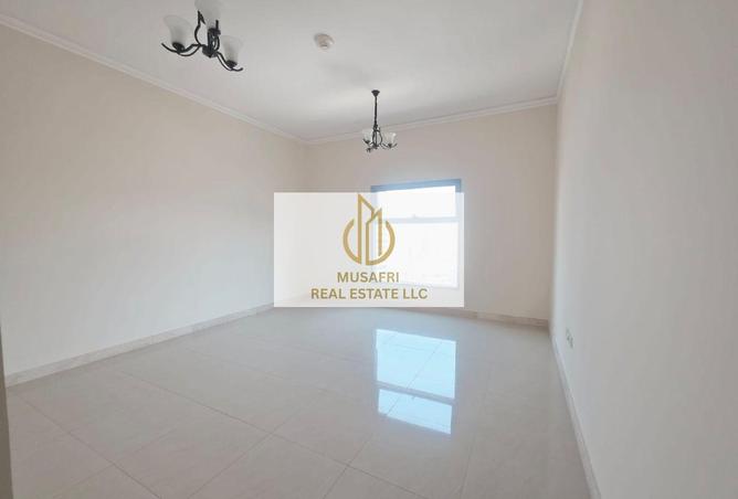 93567605 - Property Main Image