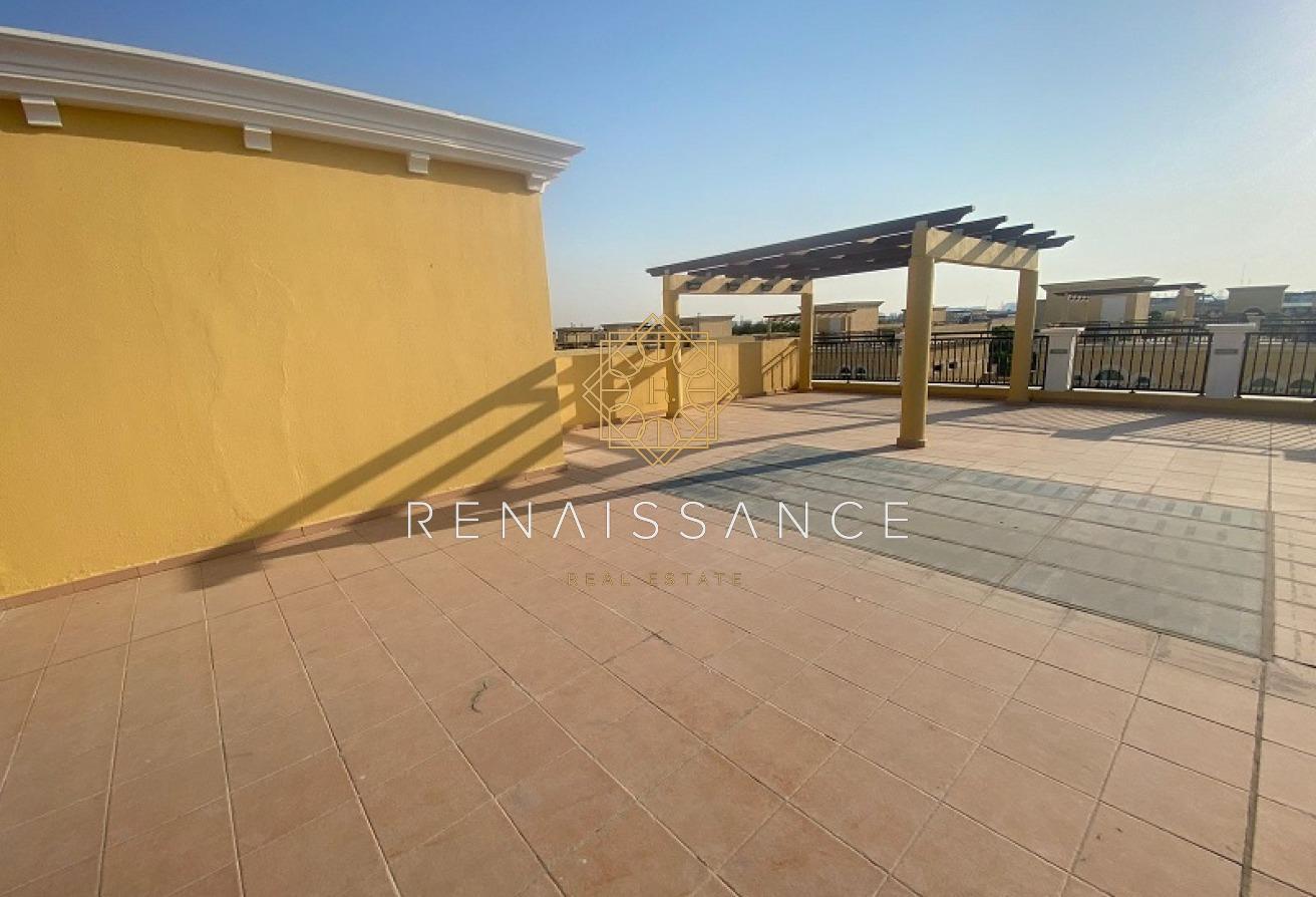 Premium Bright 4BR Villa | Vacant and Ready photo 19