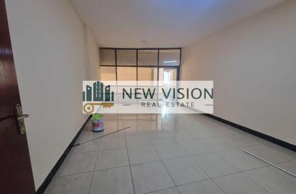 Apartment - 2 - 2 for rent in Ali Mousa Tower 2 - Al Majaz 2 - Al Majaz - Sharjah
