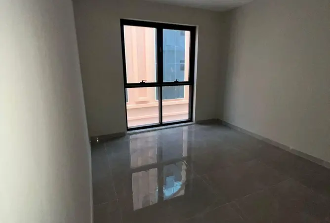 72720489 - صورة العقار 2