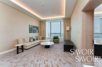 Apartment - 1 - 2 for rent in The Palm Tower - Palm Jumeirah - Dubai