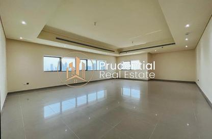 Apartment - 3 Bedrooms - 4 Bathrooms for rent in Silver Wave Tower - Al Mina - Abu Dhabi
