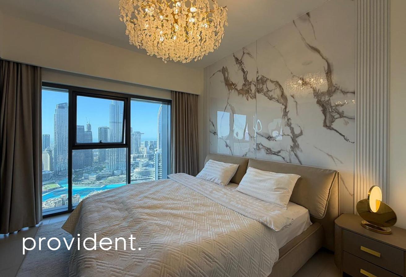 Luxurious Living | Upgraded | Burj&Fountains View photo 7