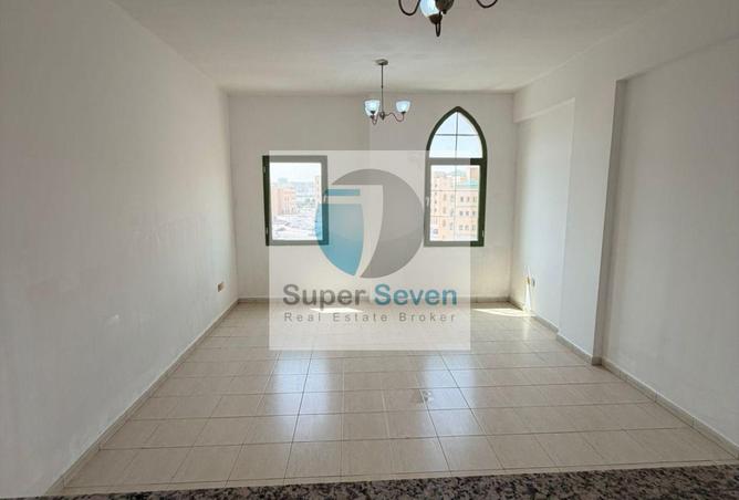 1 Bedroom | Main Street Facing | Ready to Move