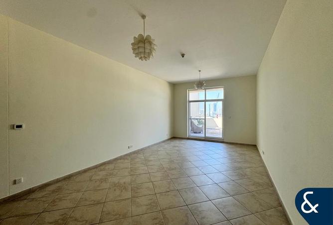 72307333 - Property Image 3