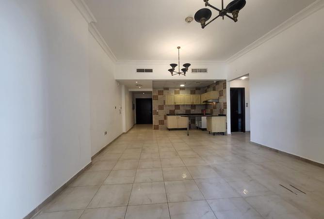 67429274 - صورة العقار 3